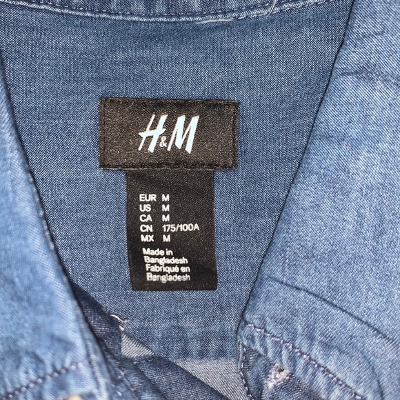 H&M Men's Medium Short Sleeve Shirt Button Up Blue Denim - Picture 4 of 6